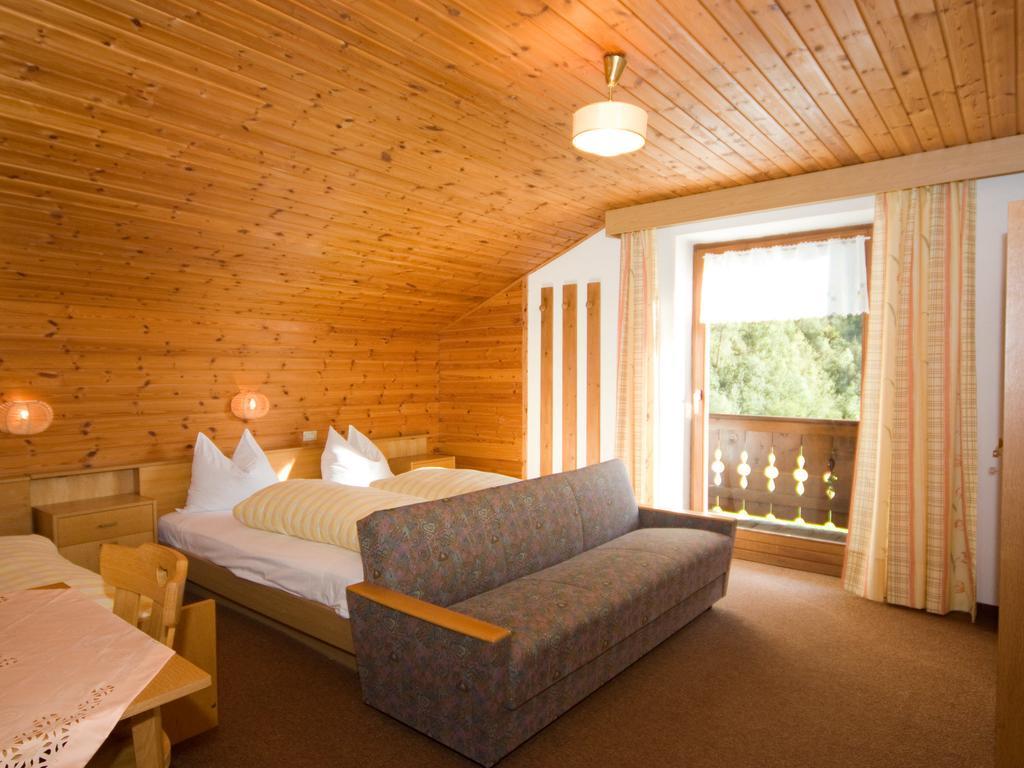 Pension & Appartament Anna Predoi Room photo