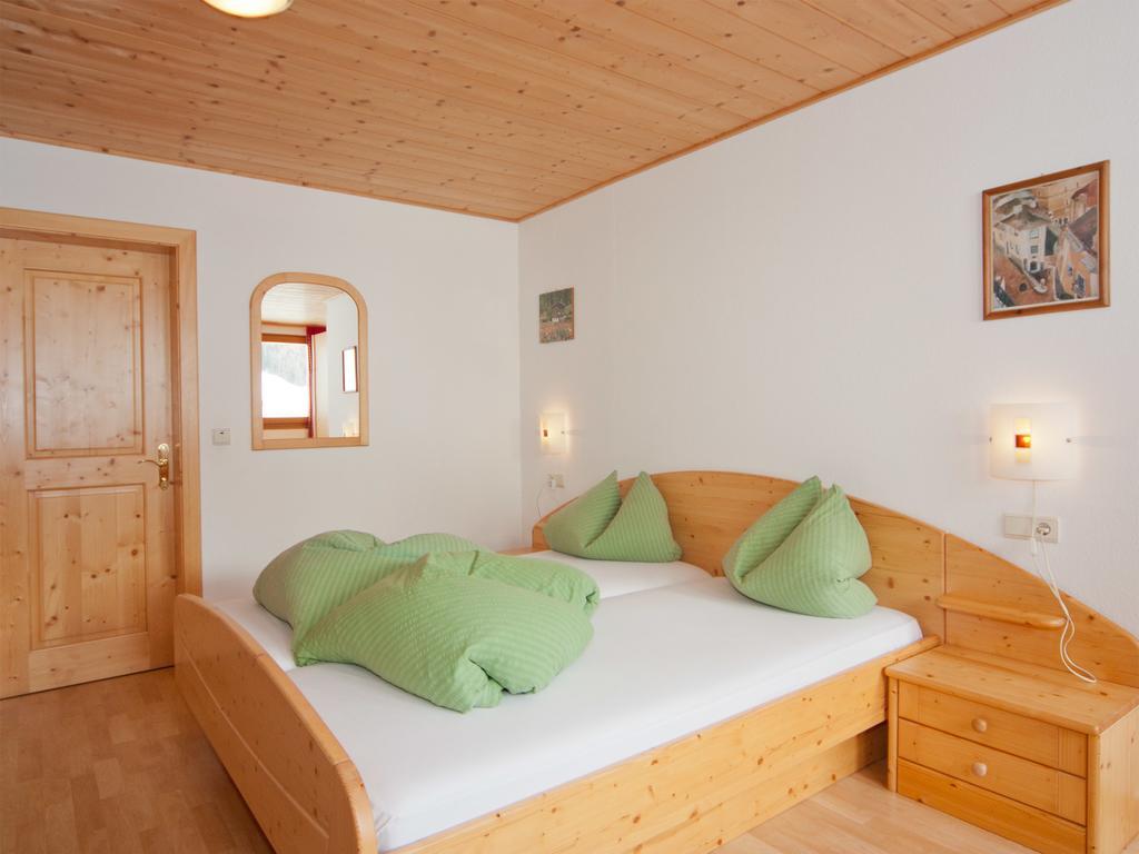 Pension & Appartament Anna Predoi Exterior photo